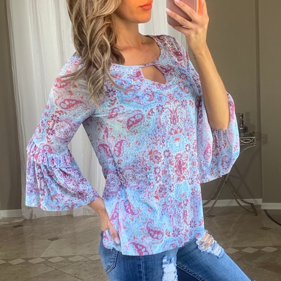 Paisley 70's Blue Pink Flare Sleeves Keyhole Top - Picture 2 of 6
